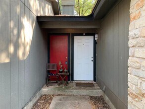 9507 Nightjar Dr in Austin, TX - Building Photo - Building Photo