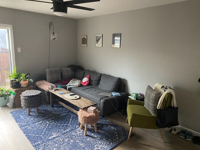 513 W Lookout Dr, Unit 209 in Richardson, TX - Building Photo - Building Photo