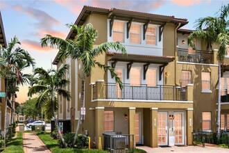 14677 SW 9th St-Unit -1802 in Pembroke Pines, FL - Building Photo - Building Photo