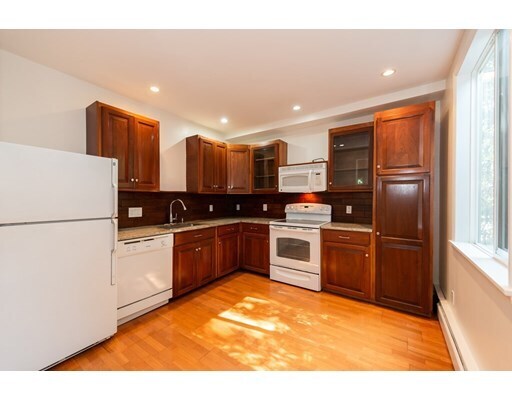 26 Breck Ave in Boston, MA - Building Photo