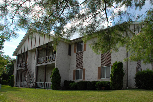 Millersdorf Apartments in Harrisburg, PA - Foto de edificio - Building Photo