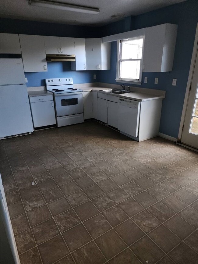 304 N Townville St in Seneca, SC - Building Photo - Building Photo