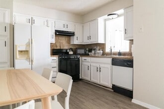 1212 Bonnie Brae St in Austin, TX - Building Photo - Building Photo