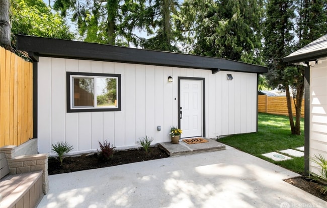 property at 11 SW 100th St