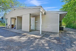 816 S Crockett St in Sherman, TX - Building Photo