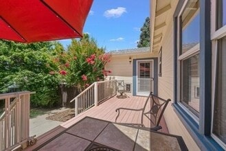 612 Orange Grove Way in Folsom, CA - Foto de edificio - Building Photo