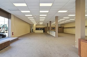 6442-6450 Cermak Rd in Berwyn, IL - Building Photo - Building Photo