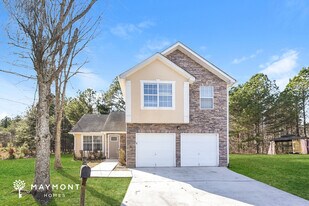 1997 Cutters Mill Way in Lithonia, GA - Building Photo