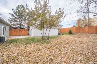 106 NE Grant St in Ankeny, IA - Building Photo - Building Photo