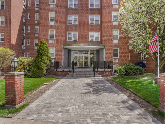 property at 39 Glenbrook Rd