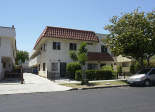 227 S Serrano Ave in Los Angeles, CA - Building Photo - Building Photo