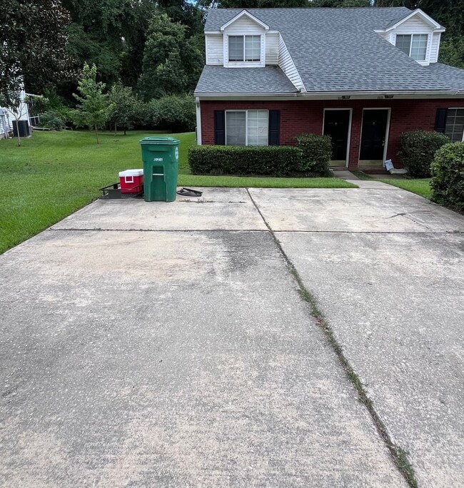 3375 Argonaut Dr in Tallahassee, FL - Building Photo - Building Photo