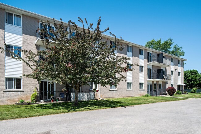 315 Willow St in Stratford, ON - Building Photo - Building Photo