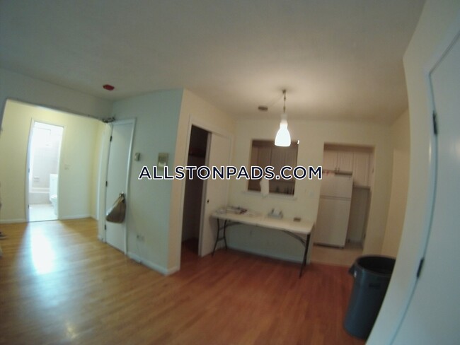 26 Allston St in Boston, MA - Building Photo - Building Photo