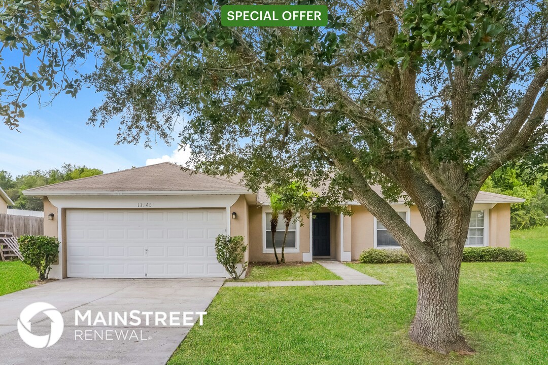 13145 Moonflower Ct in Clermont, FL - Building Photo