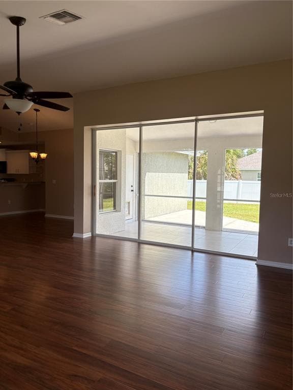 2694 Colorade Ave in North Port, FL - Building Photo - Building Photo