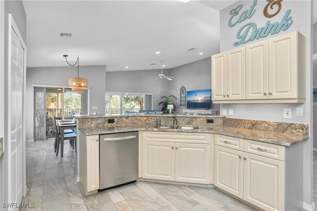 property at 8471 Southbridge Dr