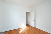 2547 Ann St photo'