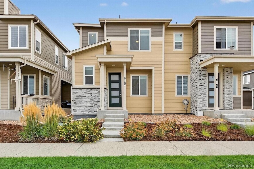 6102 Rawlings Ave in Frederick, CO - Building Photo