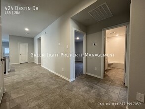 424 Destin Dr in Fort Worth, TX - Building Photo - Building Photo