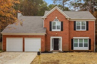 2190 Eagle Nest Bluff NW in Lawrenceville, GA - Building Photo