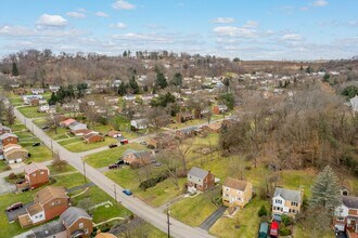 7995 Remington Dr in Pittsburgh, PA - Building Photo - Building Photo