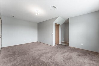 3114 S B St in Rogers, AR - Building Photo - Building Photo