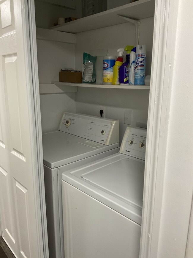 property at 1001 Woodland Vlg