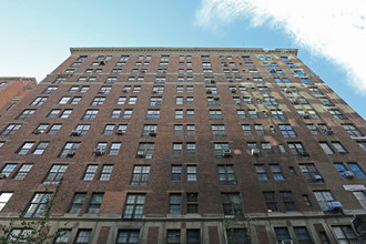 The Griffon Condominiums in New York, NY - Building Photo - Building Photo