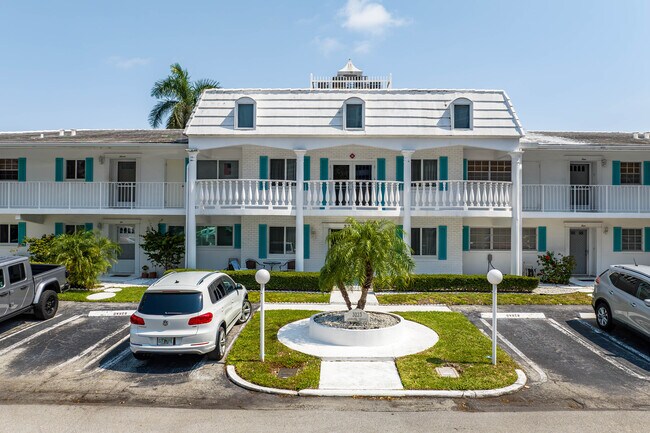 Germaine Terrace in Fort Lauderdale, FL - Foto de edificio - Building Photo