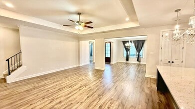 10012 Adagio Cv in Lakeland, TN - Foto de edificio - Building Photo