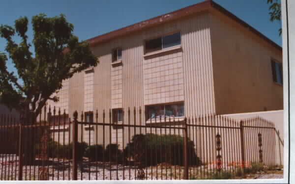 Shenandoah Square in Las Vegas, NV - Building Photo - Building Photo