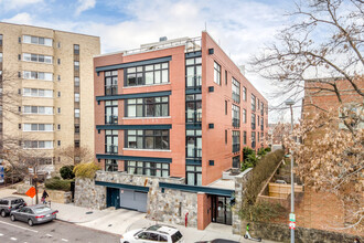 1654 Euclid St NW in Washington, DC - Building Photo - Primary Photo