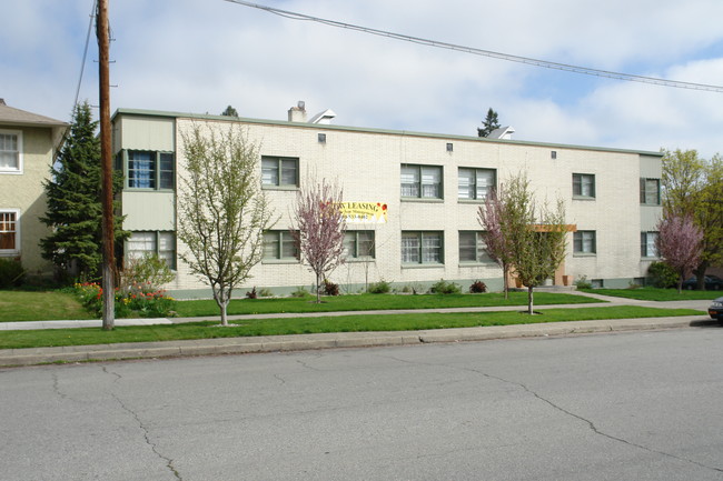 Alcliff Apartments in Spokane, WA - Foto de edificio - Building Photo