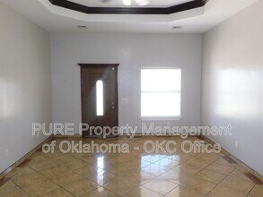 5912 Sanderling Rd in Oklahoma City, OK - Building Photo - Building Photo