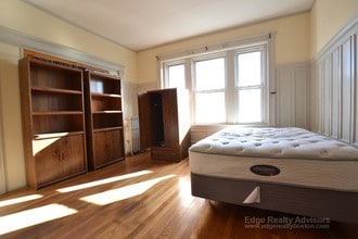 41 Orkney Rd, Unit 3 in Boston, MA - Foto de edificio - Building Photo