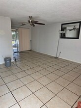 3697 SW 147th Pl in Ocala, FL - Foto de edificio - Building Photo