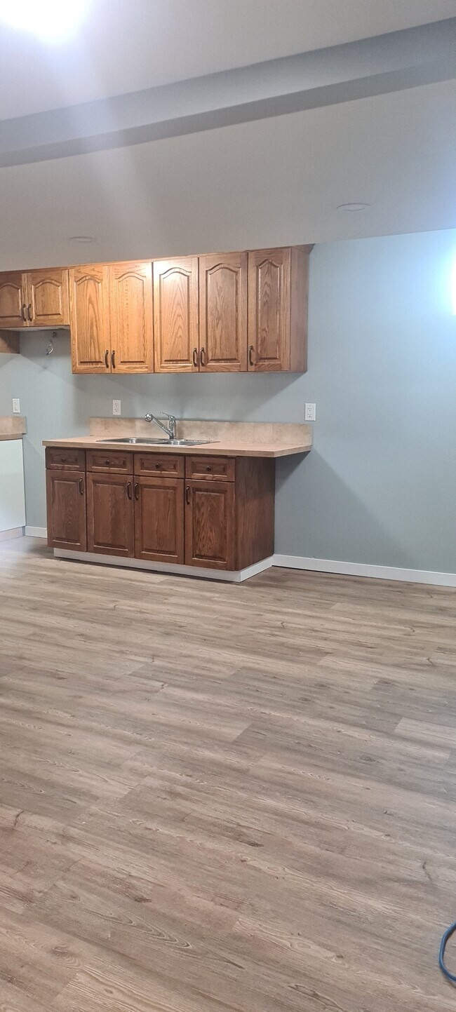 545 Hamilton St in Regina, SK - Building Photo - Building Photo