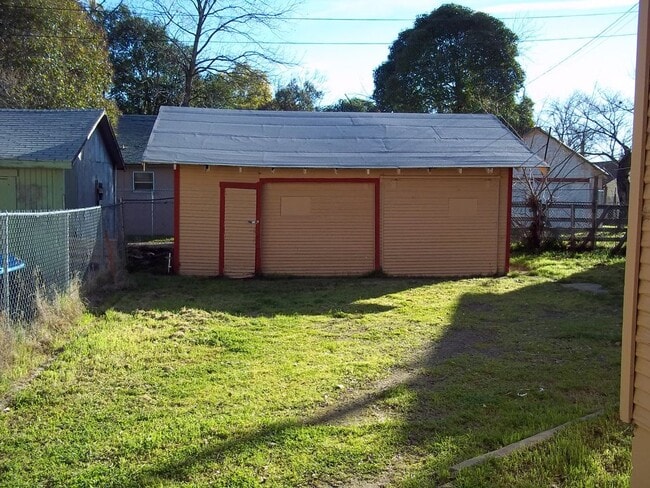 3235 Myers St in Oroville, CA - Building Photo - Building Photo