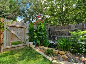 829 Satellite View in Round Rock, TX - Building Photo - Building Photo