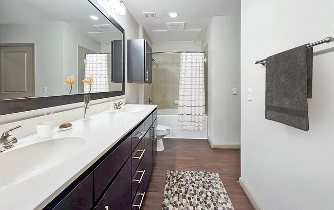 property at 400 McGowen St