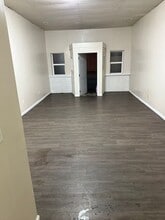 1523 S Walnut St in Muncie, IN - Building Photo - Building Photo