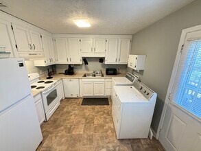 290 Timothy Rd in Athens, GA - Building Photo - Building Photo