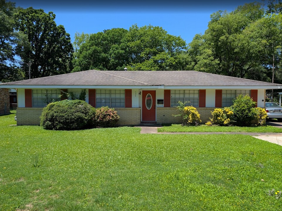 530 Avondale Rd in Montgomery, AL - Building Photo