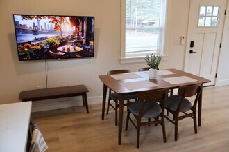 204 E 35th St in Vancouver, WA - Building Photo - Building Photo