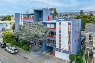 Park Viking in Oakland, CA - Building Photo