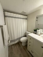 4900 NW 79th Ave, Unit #105 in Doral, FL - Building Photo - Building Photo