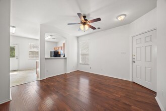 709 Jane Austen Trail in Pflugerville, TX - Building Photo - Building Photo