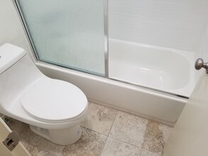 4201 Green Ave in Los Alamitos, CA - Building Photo - Building Photo