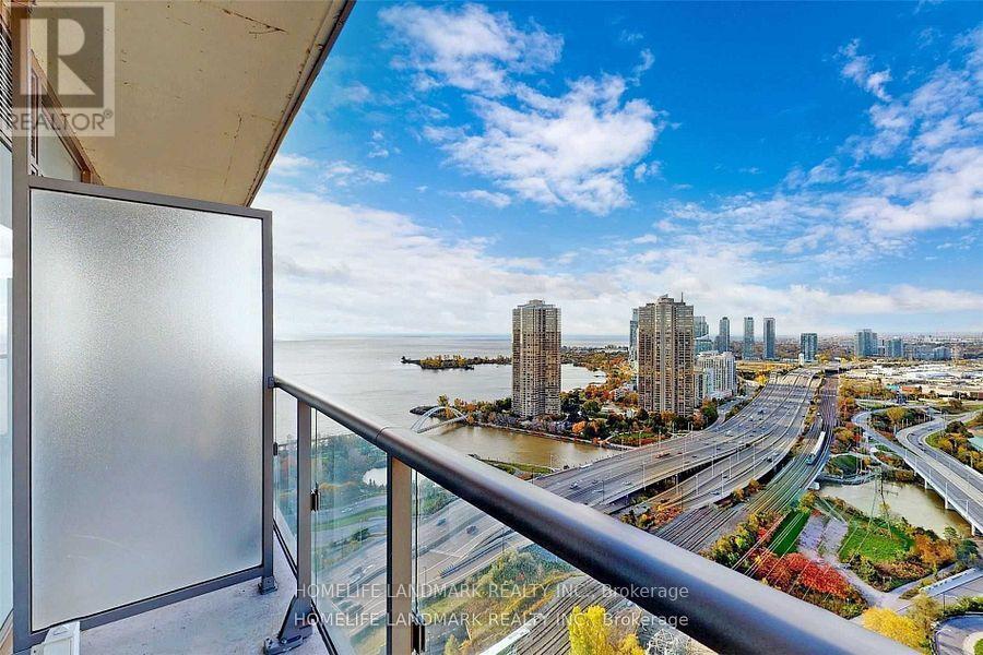 105-3105 The Queensway in Toronto, ON - Building Photo
